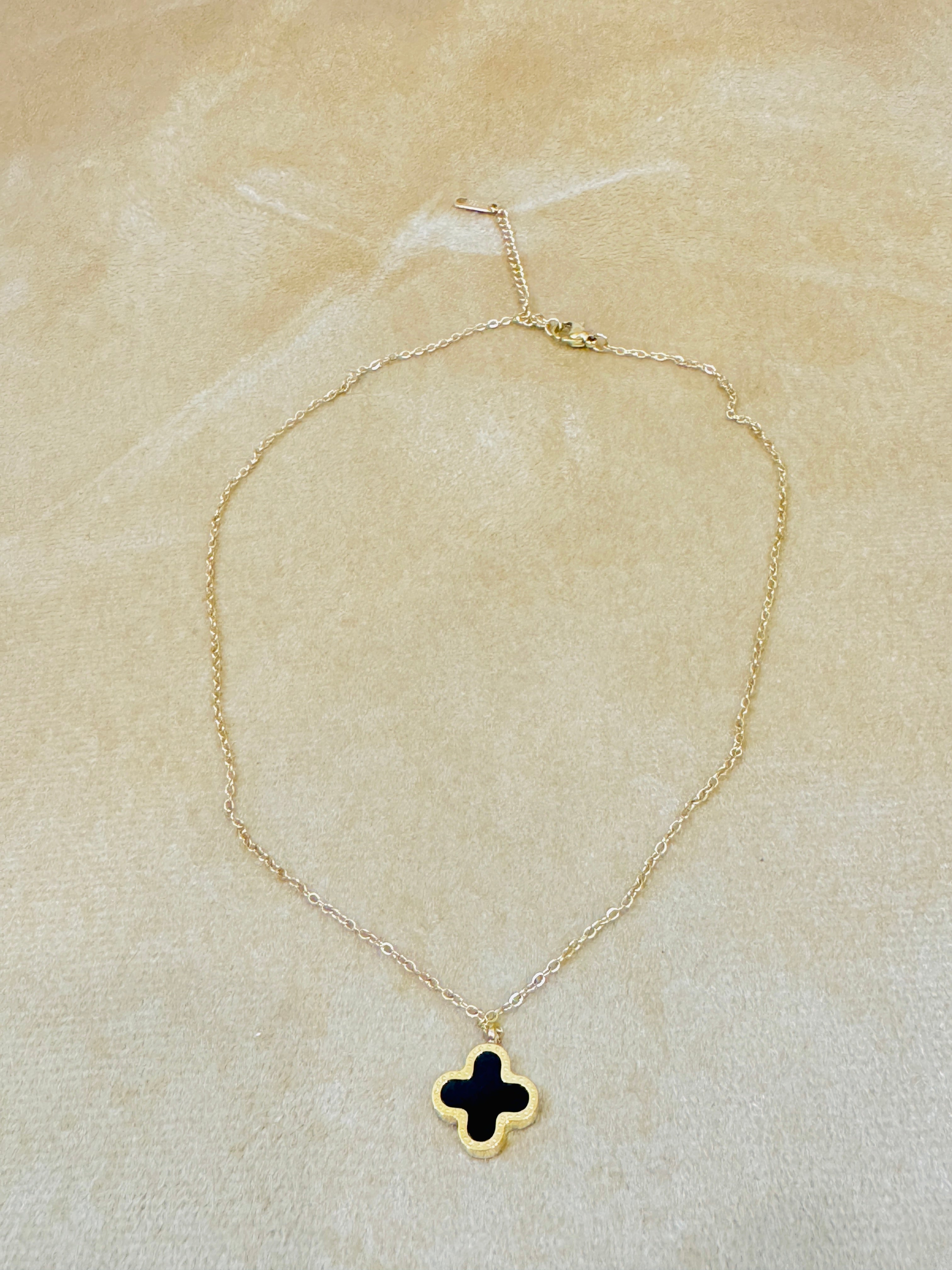 Premium Gold Plated Clover Pendant Necklace – Elegant Black Enamel Charm for Daily & Festive Wear