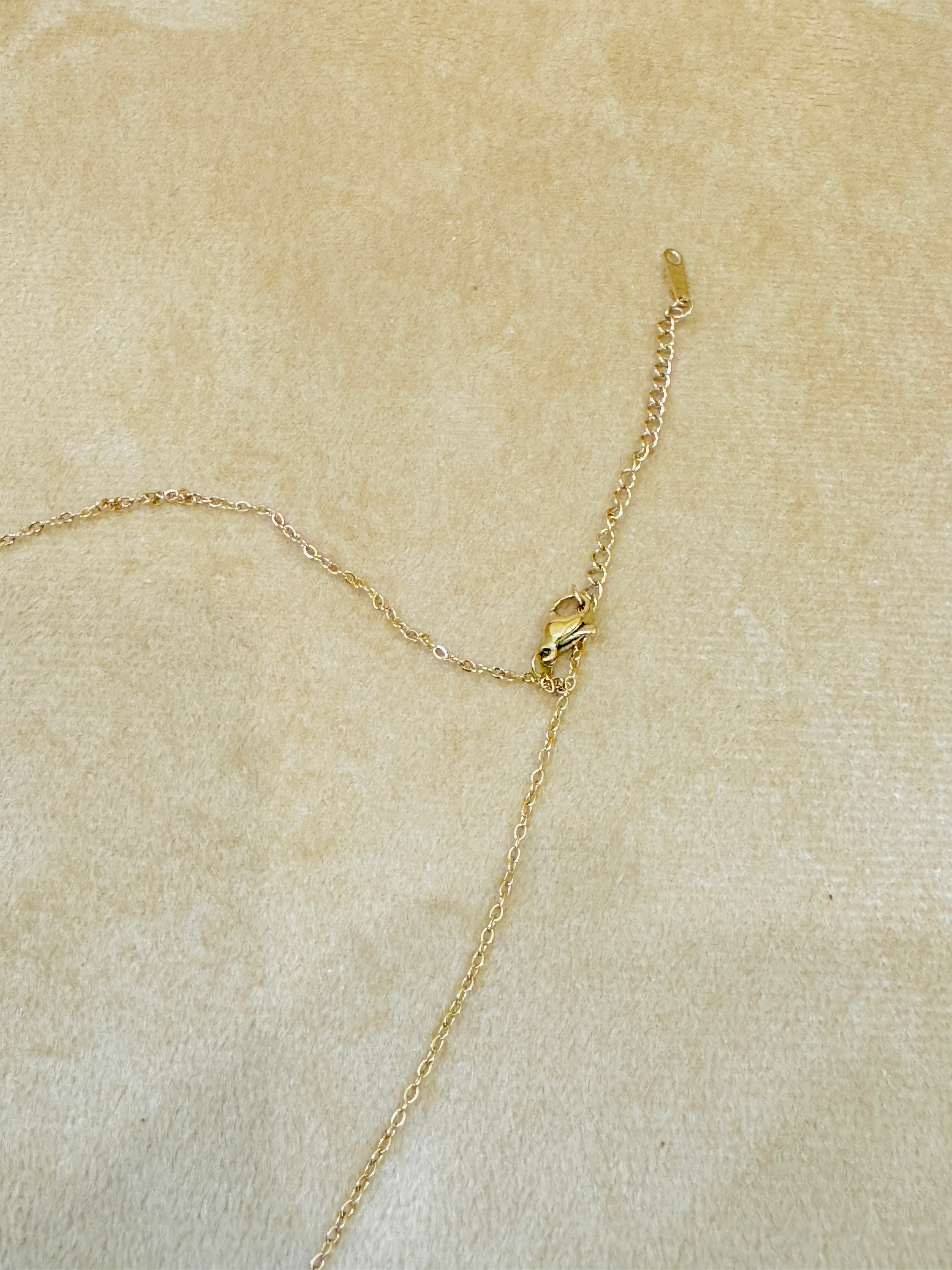 Luxury Emerald Green Teardrop Necklace – Gold Plated Pendant for Bridal & Festive Wea