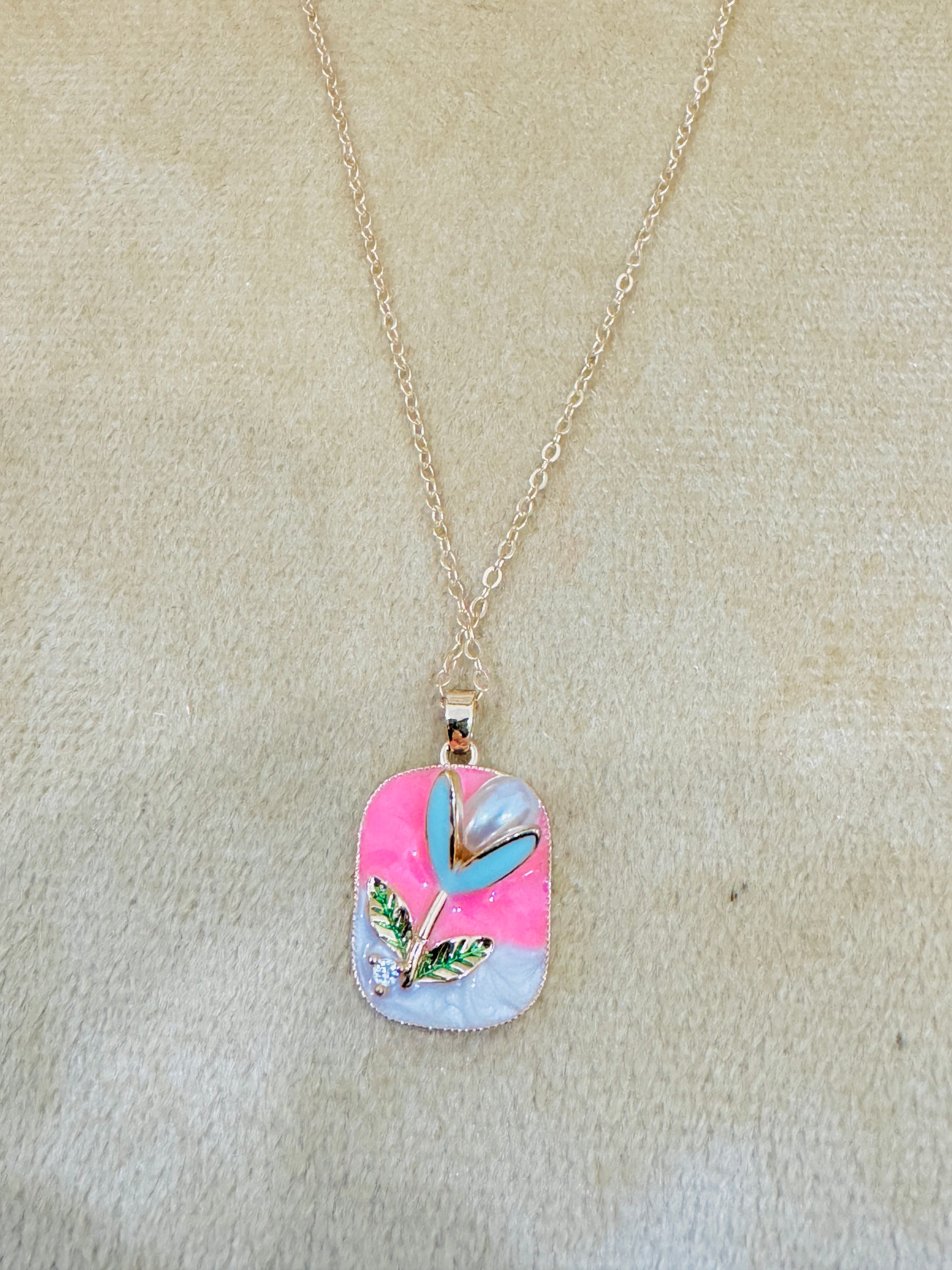 Handcrafted Floral Enamel Pendant Necklace – Gold Plated Chain for Artistic Daily Wear