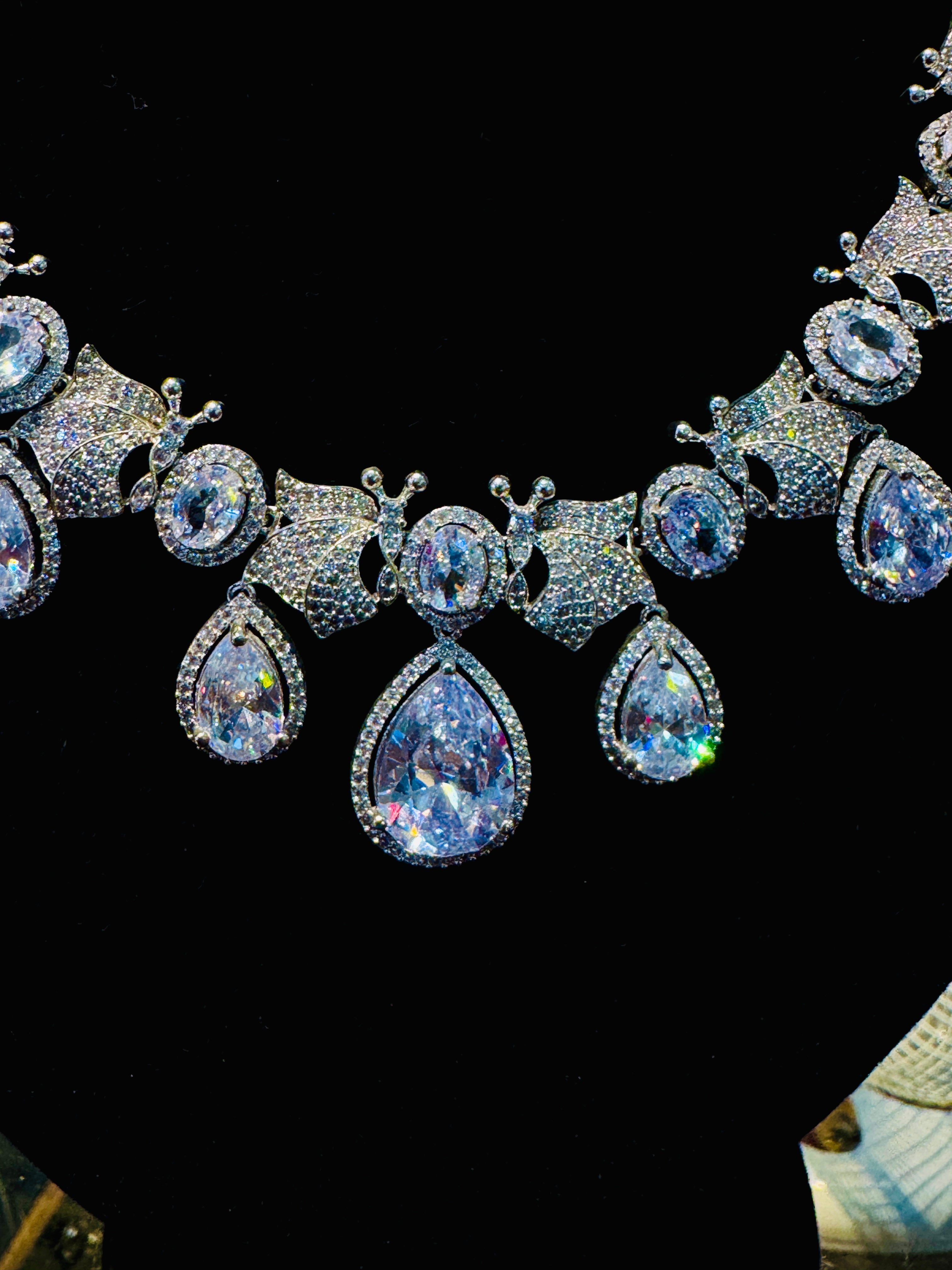 Premium Silver-Plated Bridal Necklace Set with Blue Zircon Stones – Perfect for Wedding Elegance