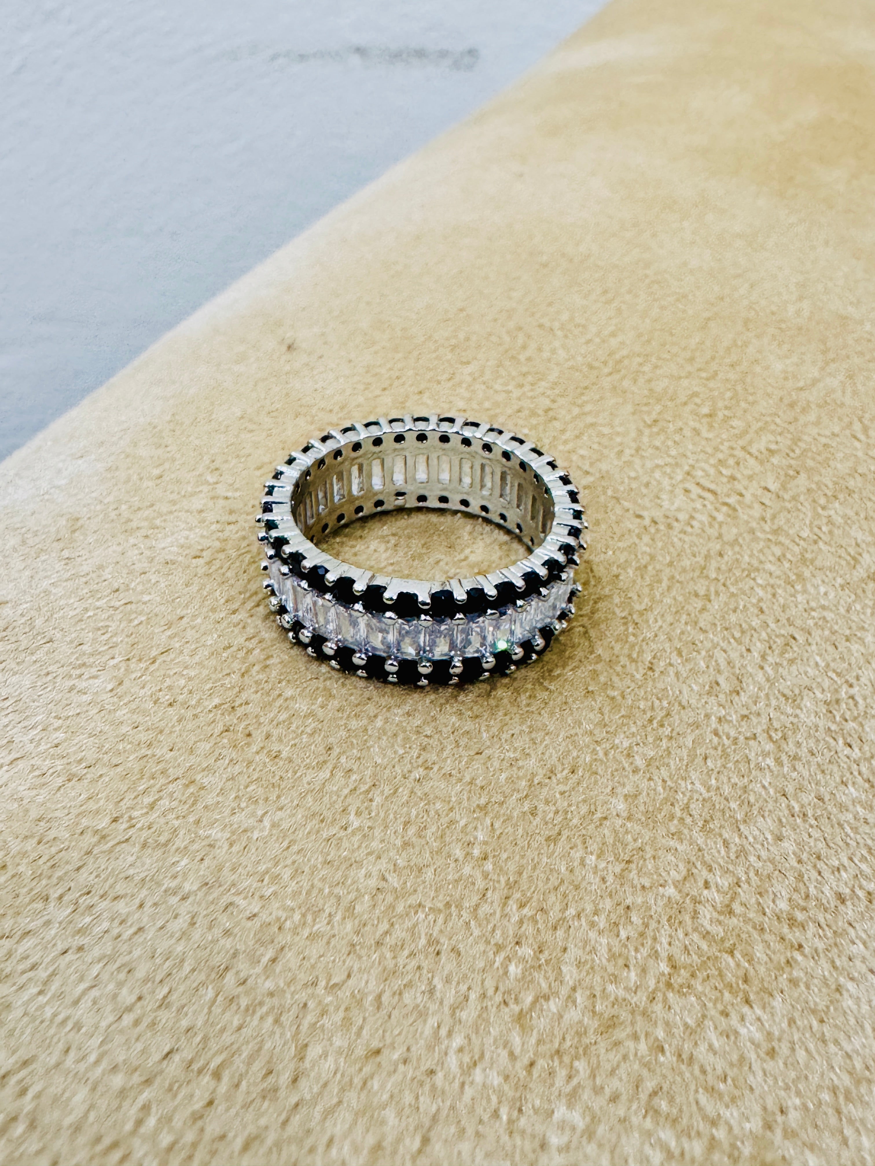 Elegant Silver Dual-Tone Eternity Ring – Premium Zircon Band for Party Wear