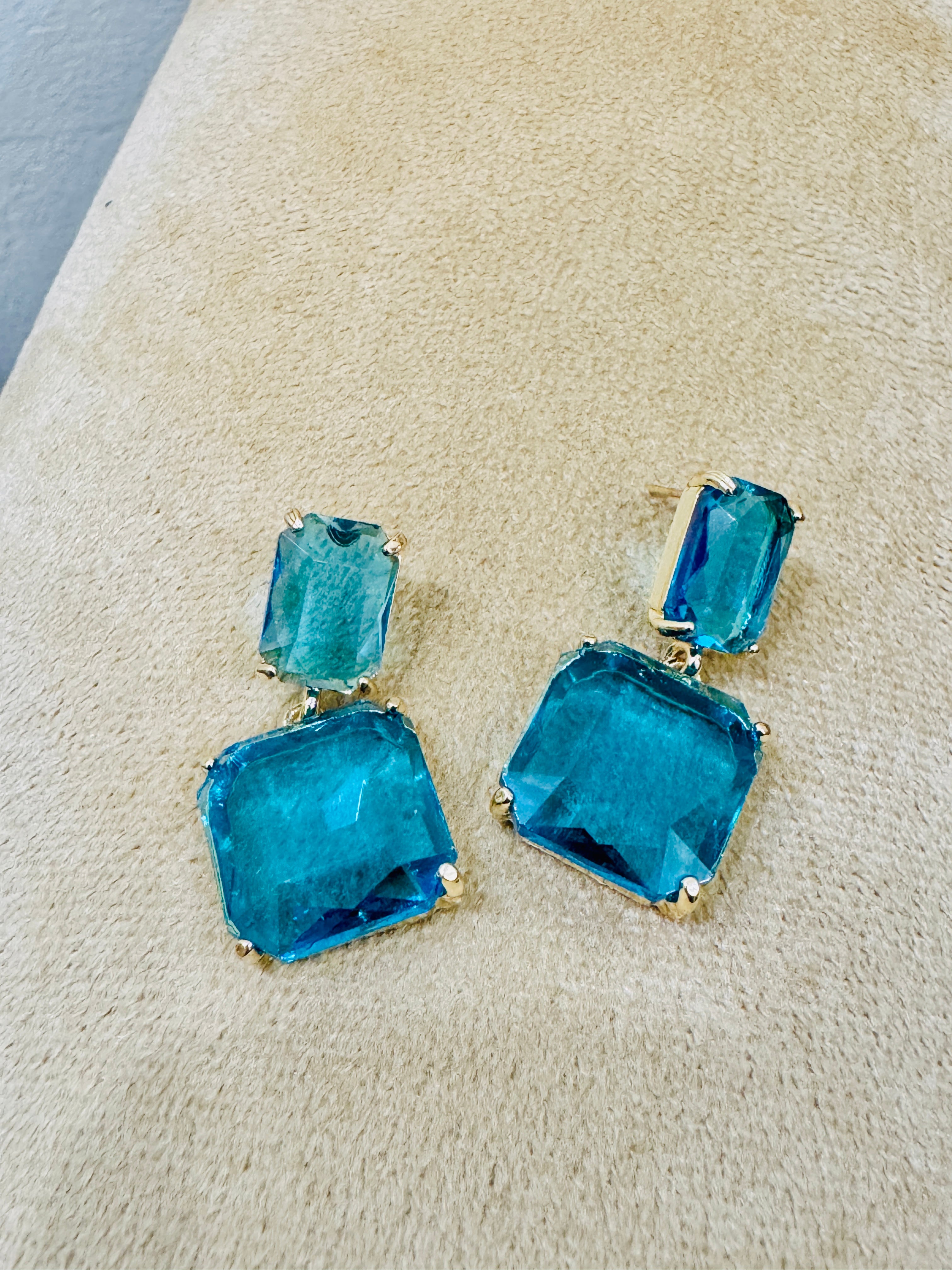 Elegant Gold-Plated Blue Crystal Drop Earrings – Perfect for Party & Festive Wear