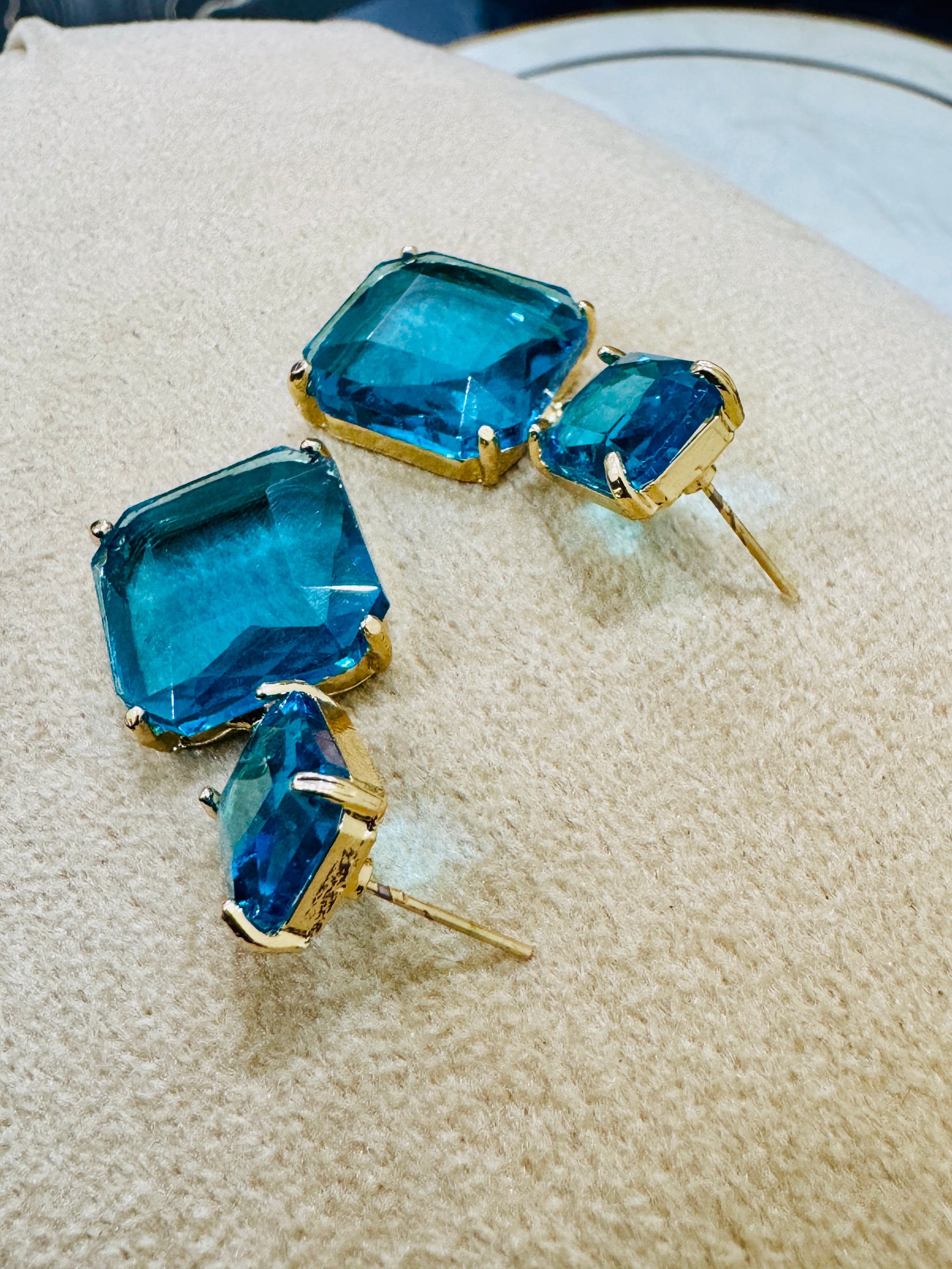 Elegant Gold-Plated Blue Crystal Drop Earrings – Perfect for Party & Festive Wear