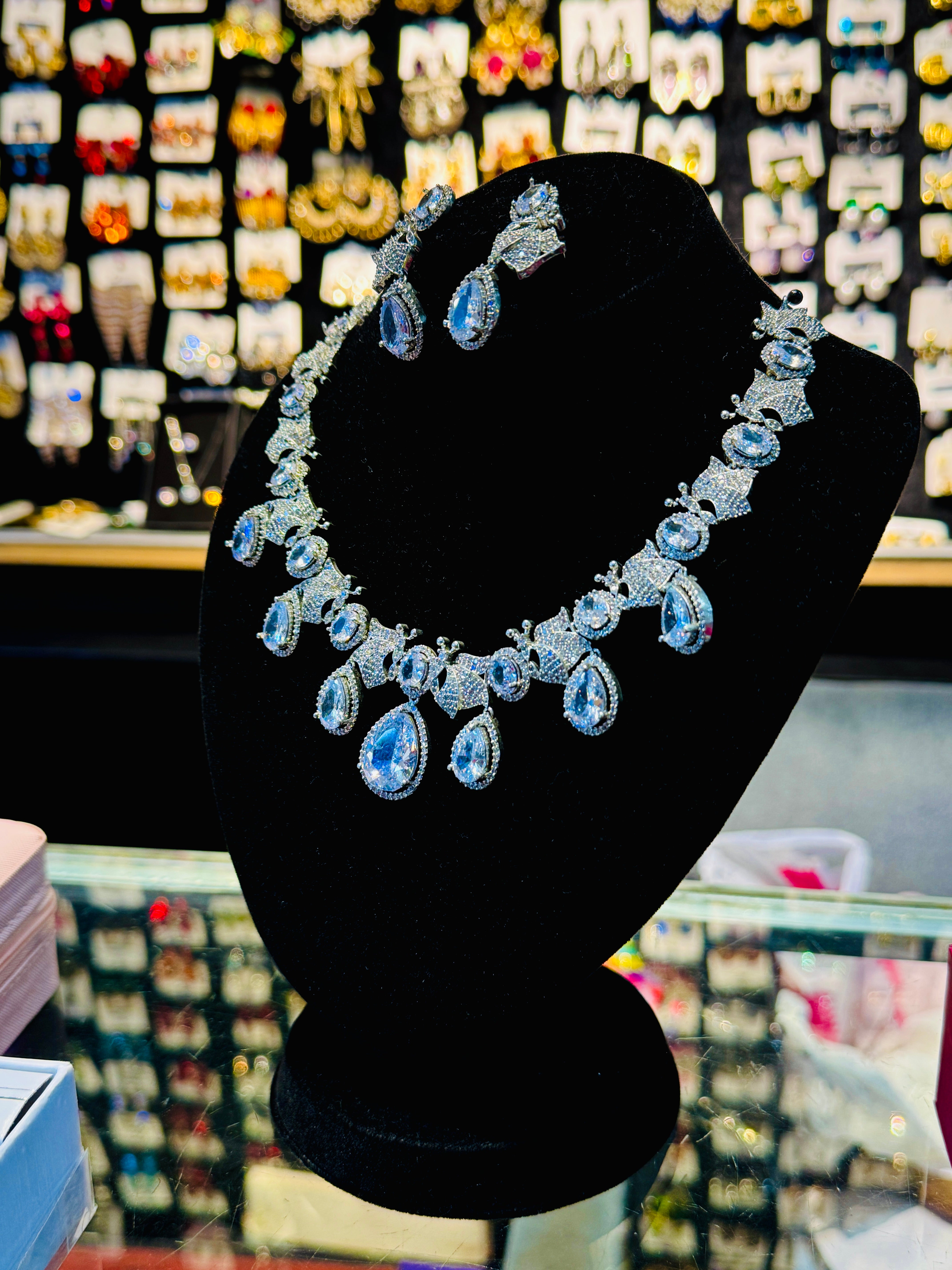 Premium Silver-Plated Bridal Necklace Set with Blue Zircon Stones – Perfect for Wedding Elegance