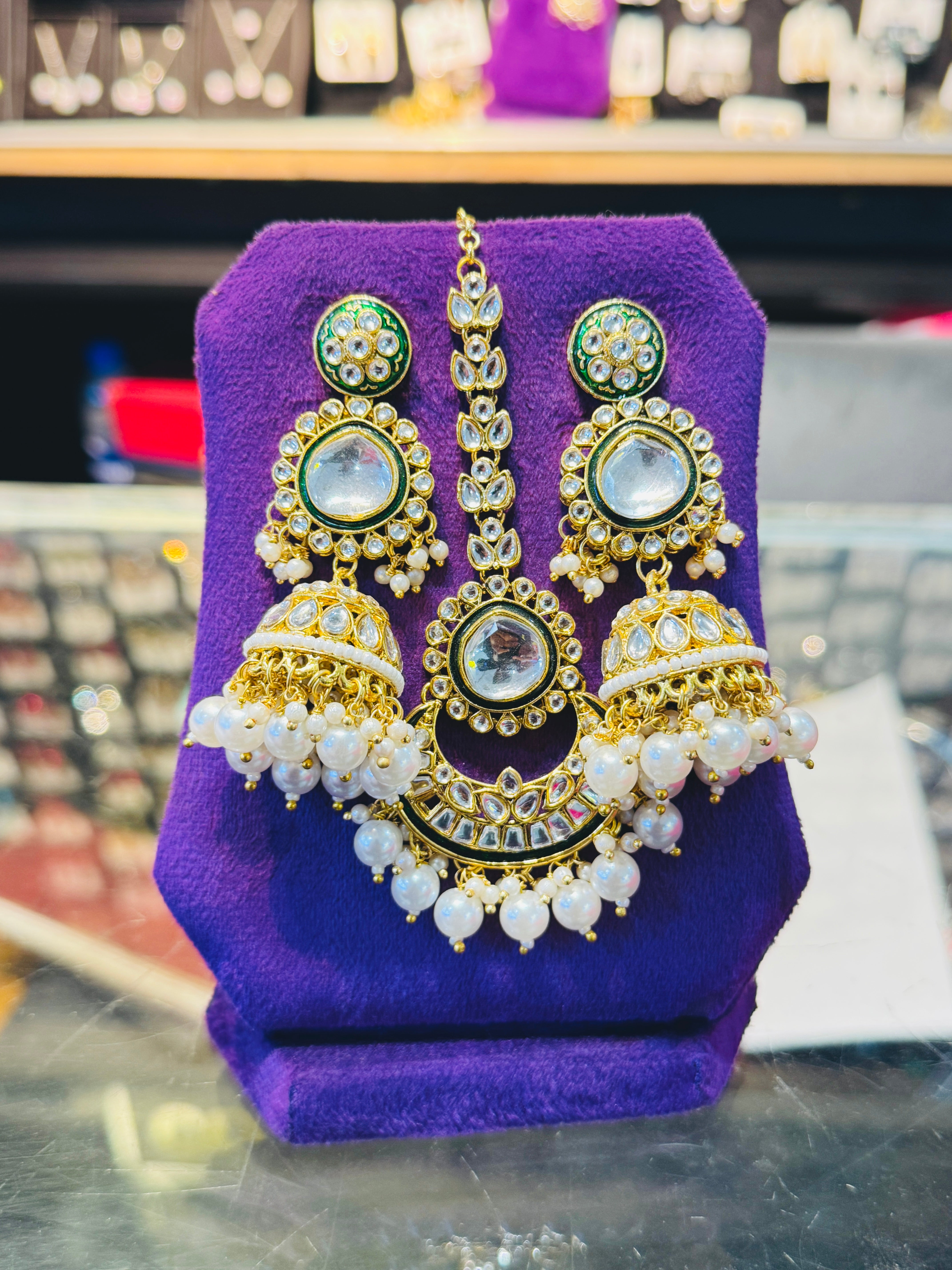 Traditional Kundan & Pearl Bridal Set – Gold-Plated Necklace, Earrings & Tikka