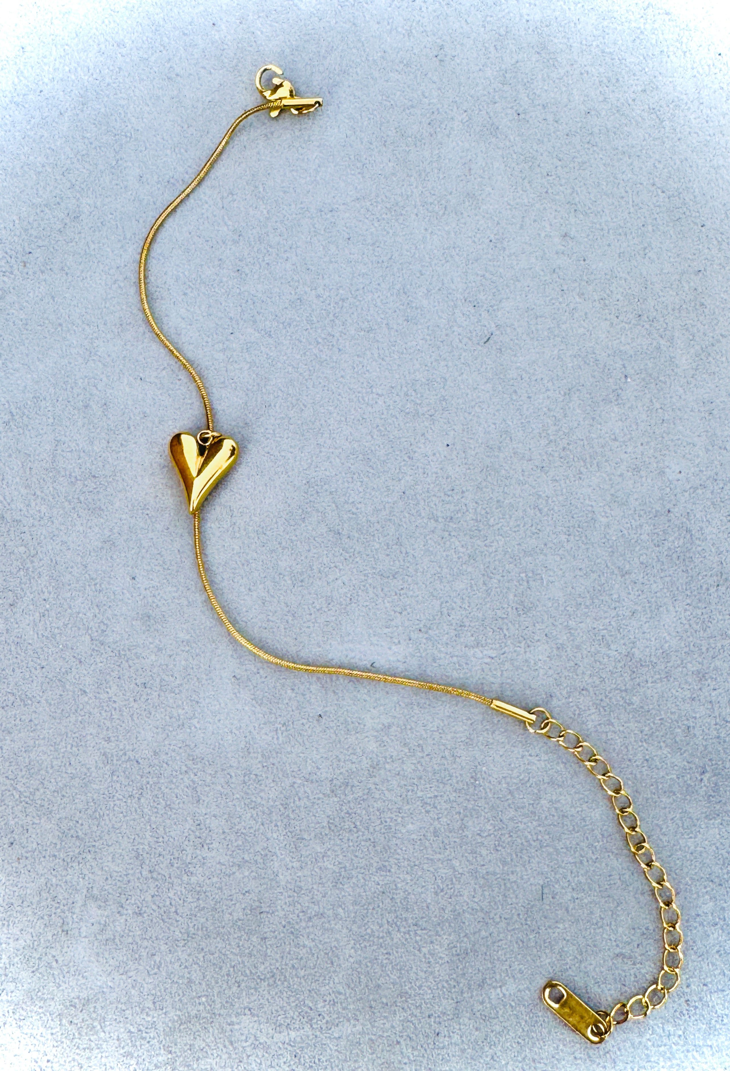Elegant Gold-Plated Heart Charm Bracelet – Perfect for Daily & Festive Wear