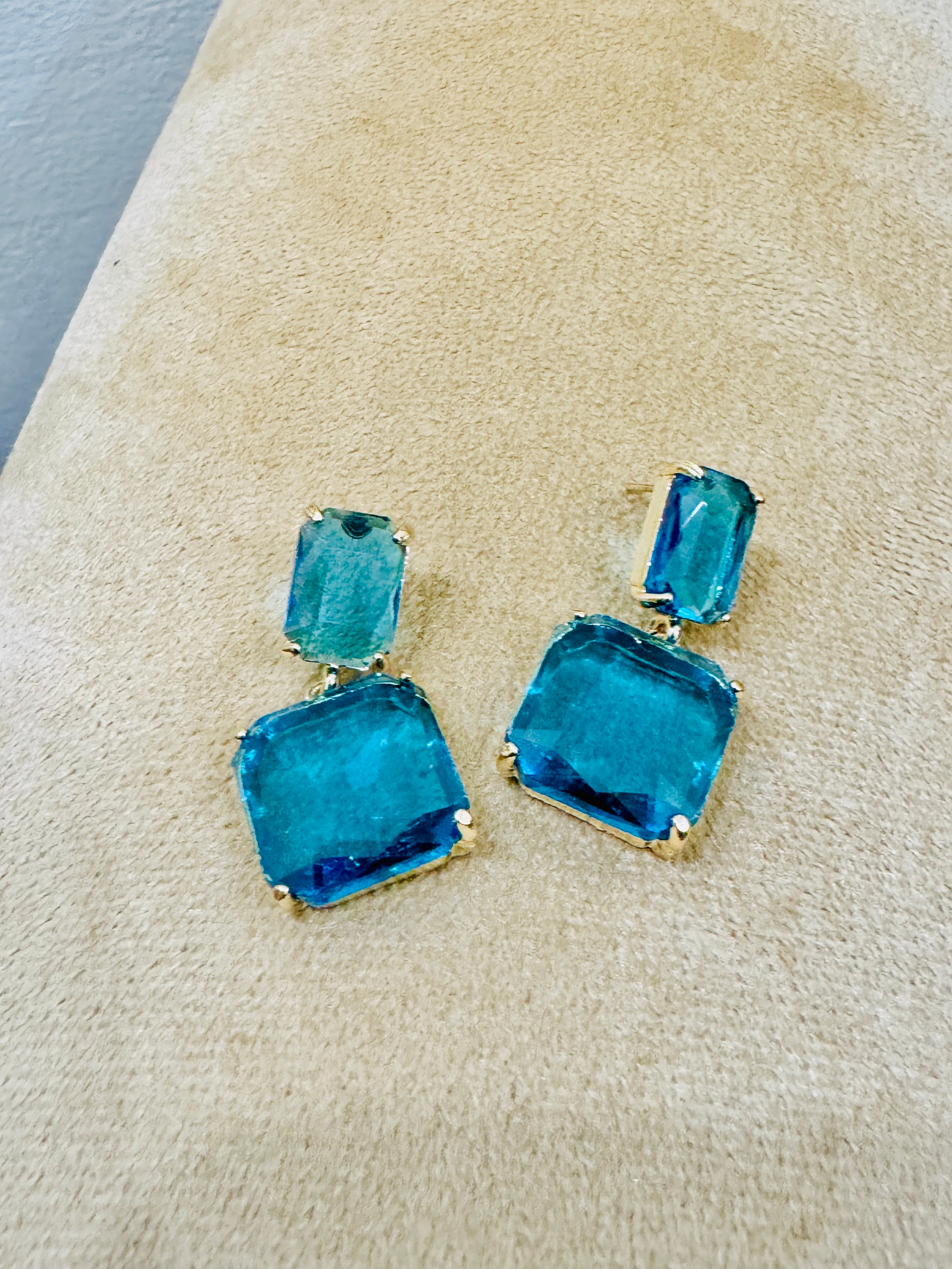 Elegant Gold-Plated Blue Crystal Drop Earrings – Perfect for Party & Festive Wear