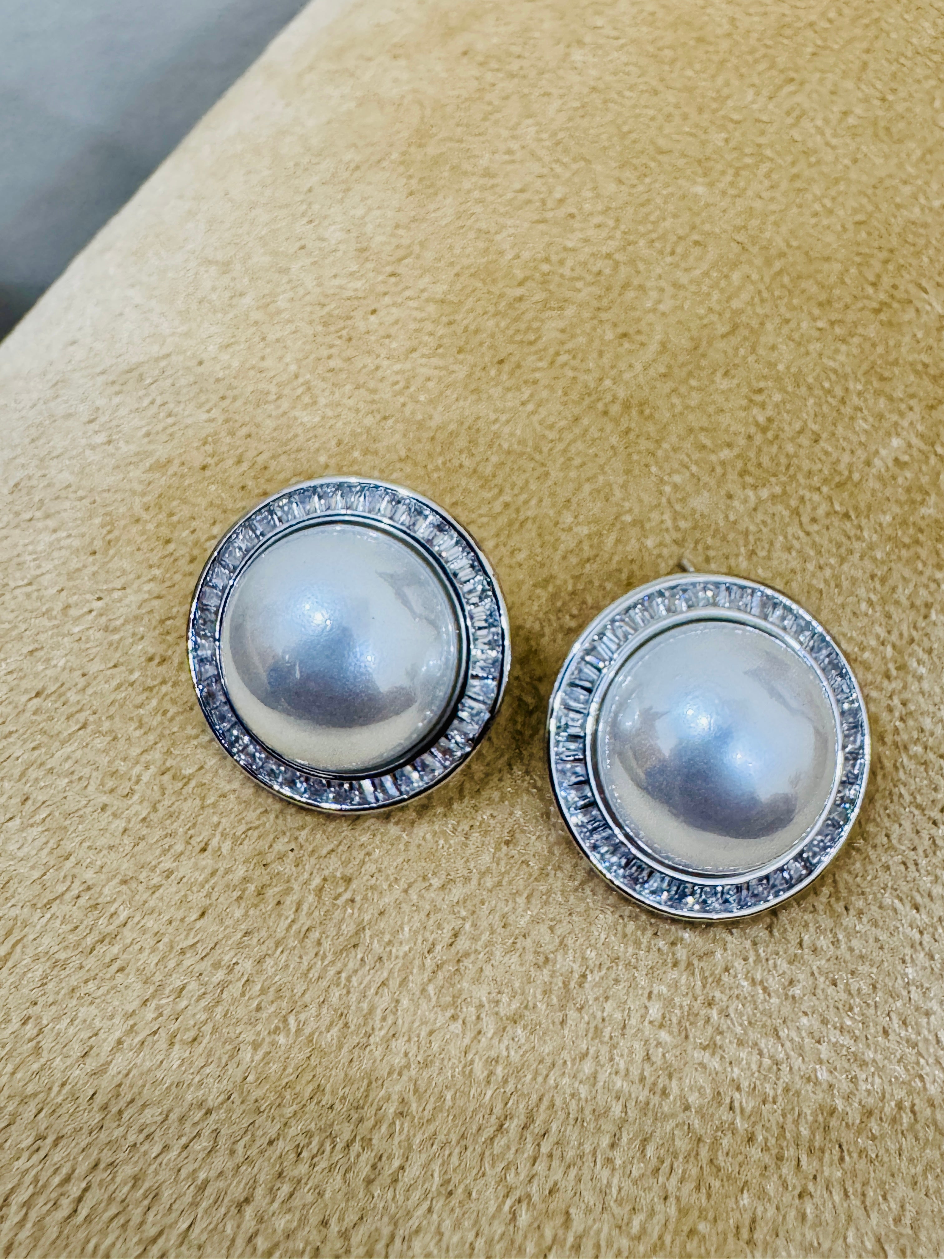 Elegant Silver-Plated Pearl Stud Earrings – Classic Bridal & Formal Wear